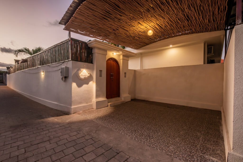 VILLA DANIEL — photograph 4
